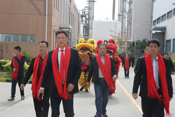 千秋偉業(yè)添錦繡 萬里鵬程展宏圖 —— 常青樹舞獅獻(xiàn)瑞賀新春，歡天喜地迎開工！